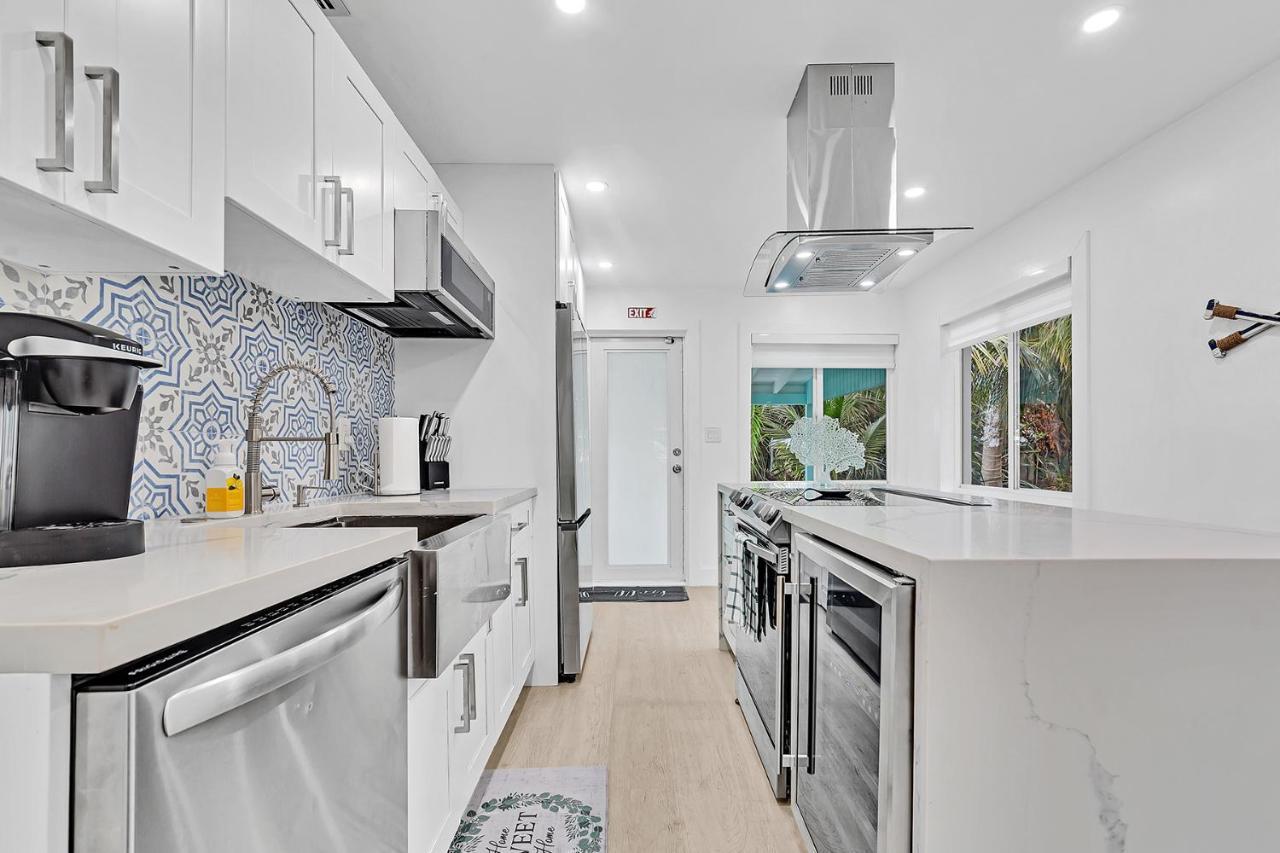 Welcome To Paradise! Secluded 4 Bed, 3 Bath, Pool Форт-Лодердейл Экстерьер фото